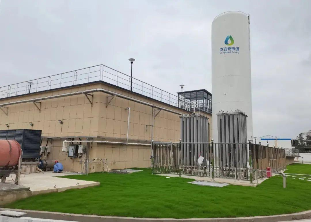 fe79b437b88a4255a13f5f78e8473bef_noop.jpg fe79b437b88a4255a13f5f78e8473bef_noop.jpg